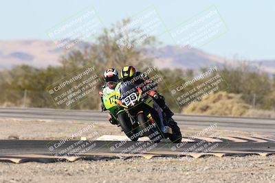 media/Dec-06-2025-CVMA (Sat) [[4a896cc04c]]/Race 6-Formula Twins-Formula 40 UL/